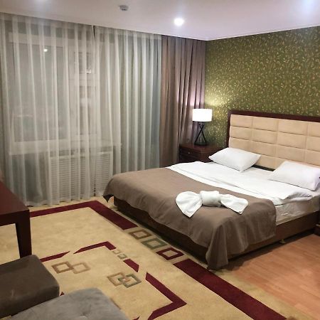 Hotel Inju Астана Екстериор снимка