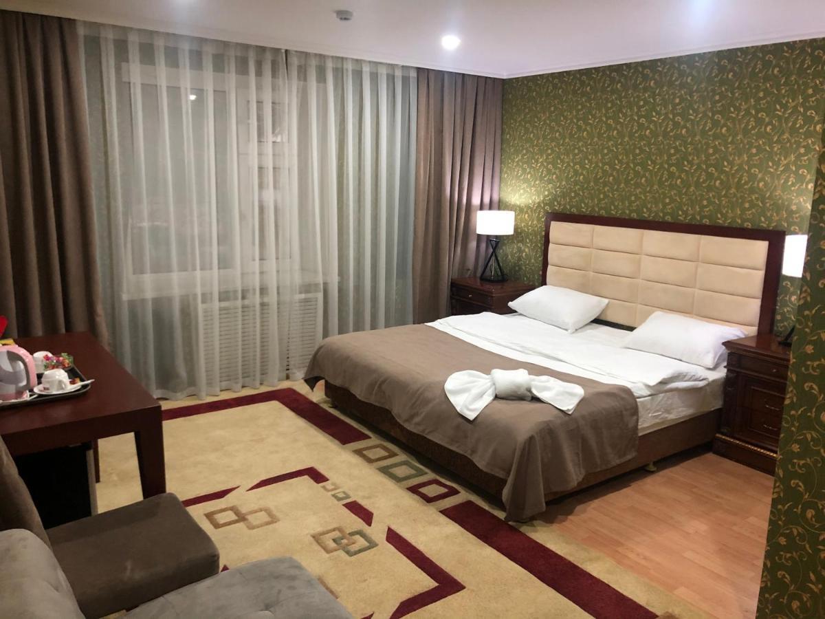 Hotel Inju Астана Екстериор снимка